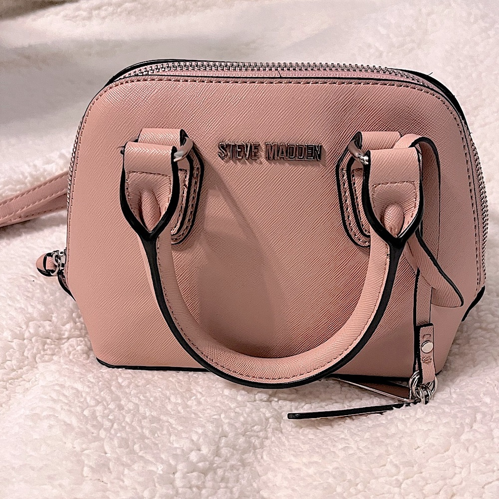 Like New Steve Madden Blush Pink Tote or Cross body purse